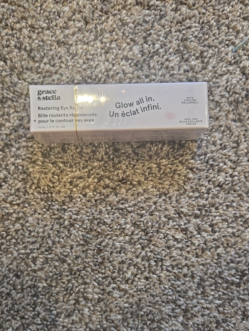 grace & stella Restoring Eye Roller - White
